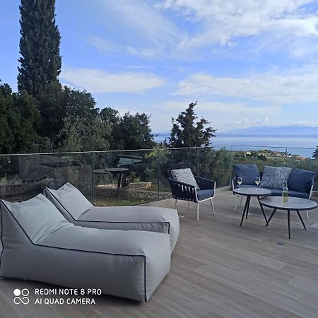 Villa Shades Of Blue Trapezaki  Exterior foto