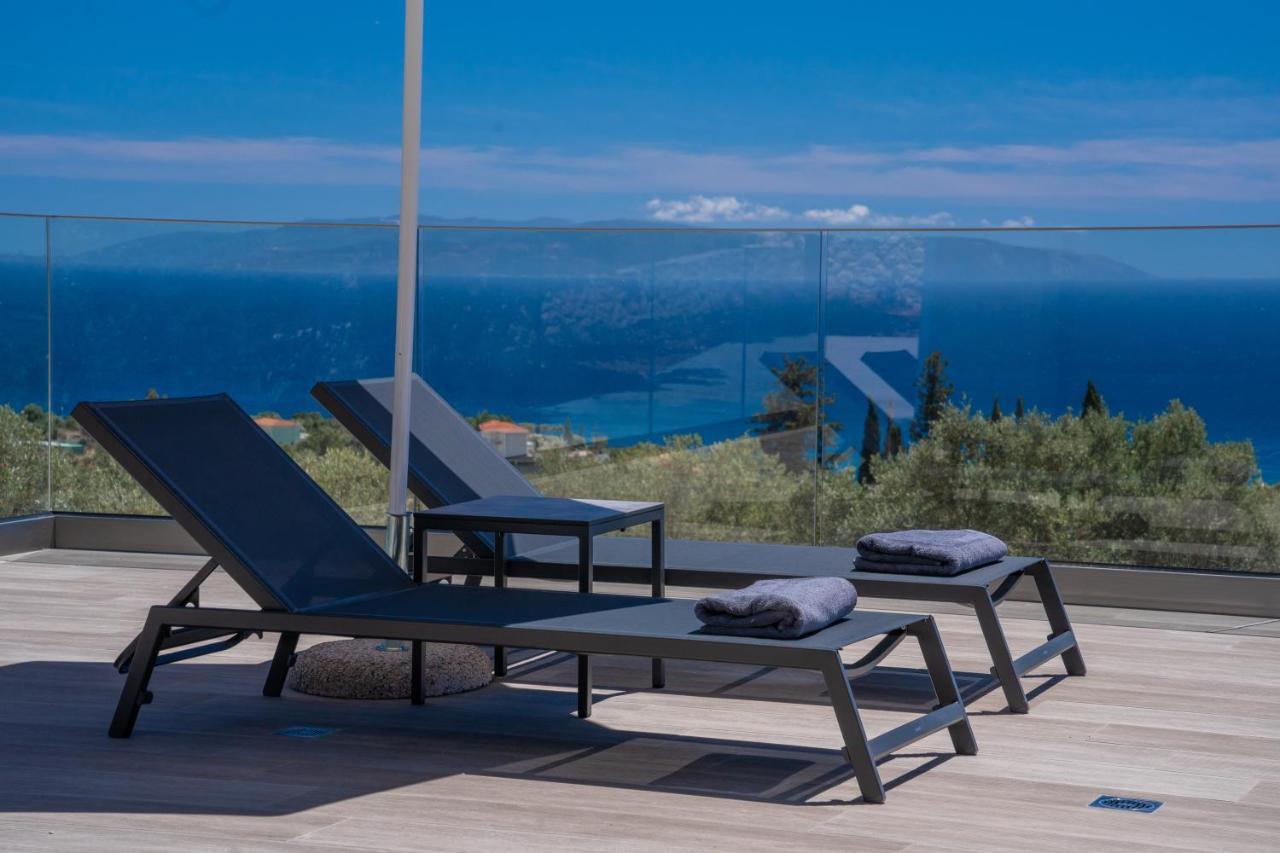 Villa Shades Of Blue Trapezaki  Exterior foto