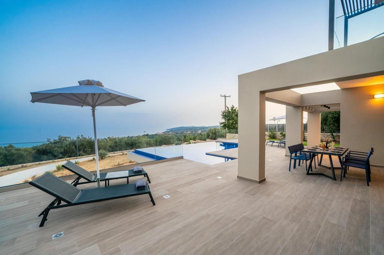 Villa Shades Of Blue Trapezaki  Exterior foto