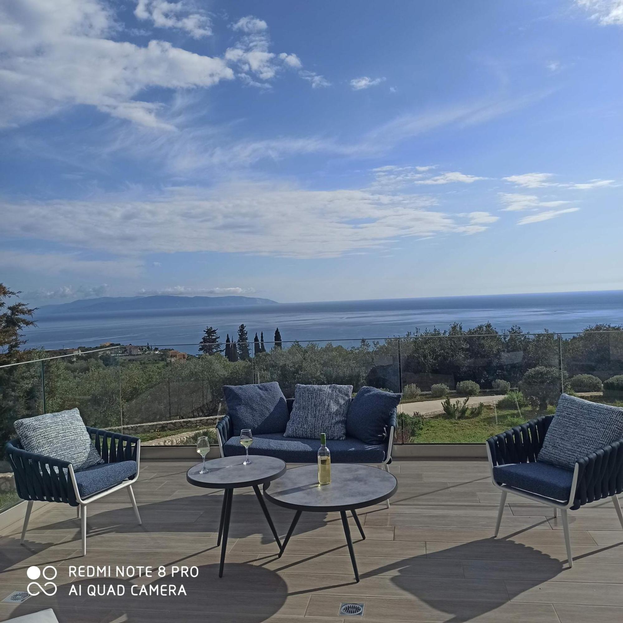 Villa Shades Of Blue Trapezaki  Exterior foto